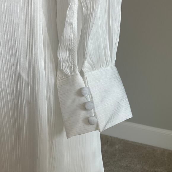 White Satin Long Sleeve Cocktail Dress Size 10 Laundry V-Neck A-Line Wrap - Picture 10 of 14